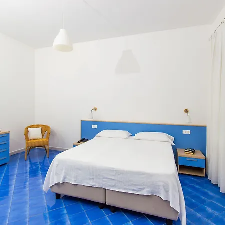 Apartmanhotel Due Torri 4*