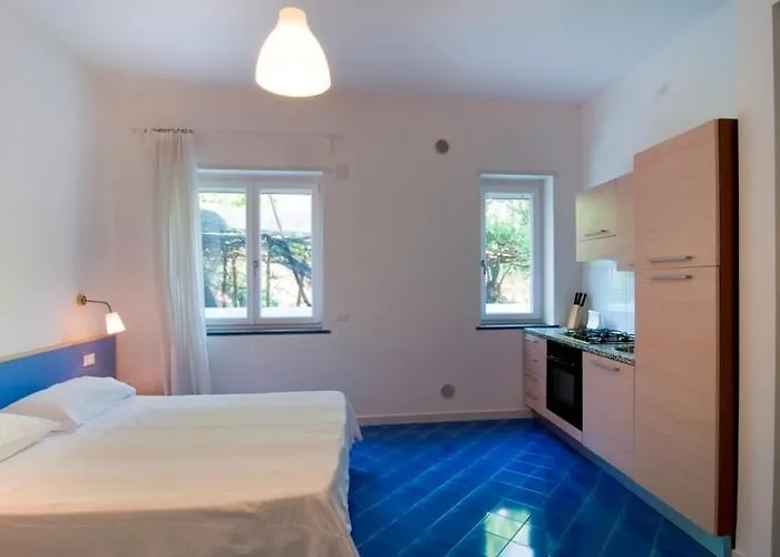 Due Torri Ξενοδοχείο με διαμερίσματα 4*