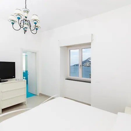 Due Torri Aparthotel 4*