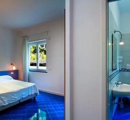 Due Torri مايوري