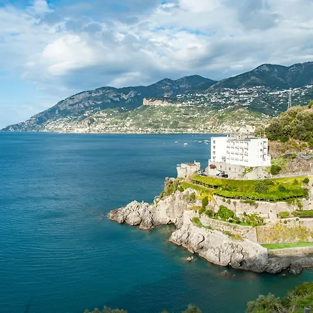 Due Torri شقة فندقية مايوري